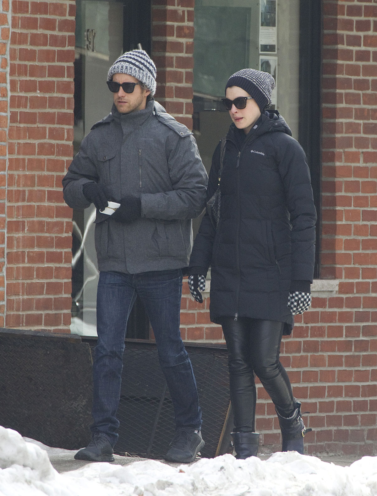 Anne Hathaway wraps up for brunch and shopping in Brooklyn