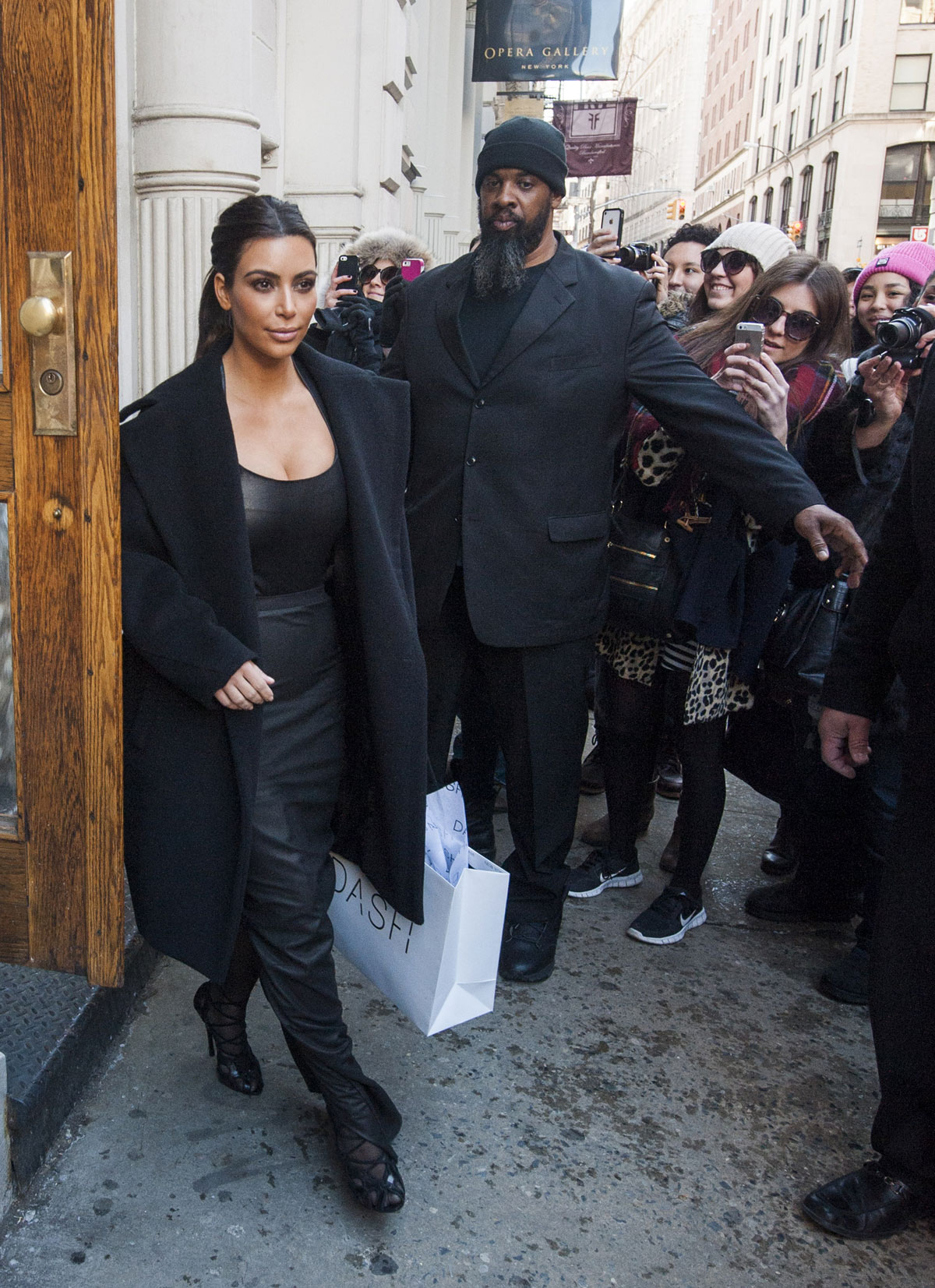 Kim Kardashian shopping in Soho NYC