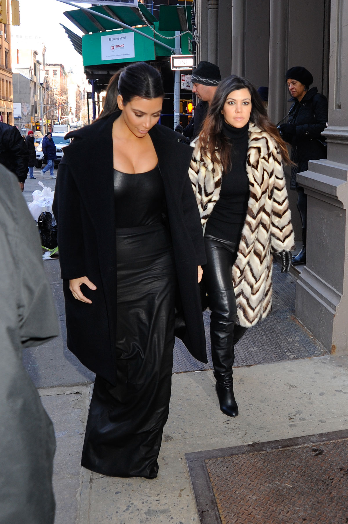 Kim Kardashian shopping in Soho NYC