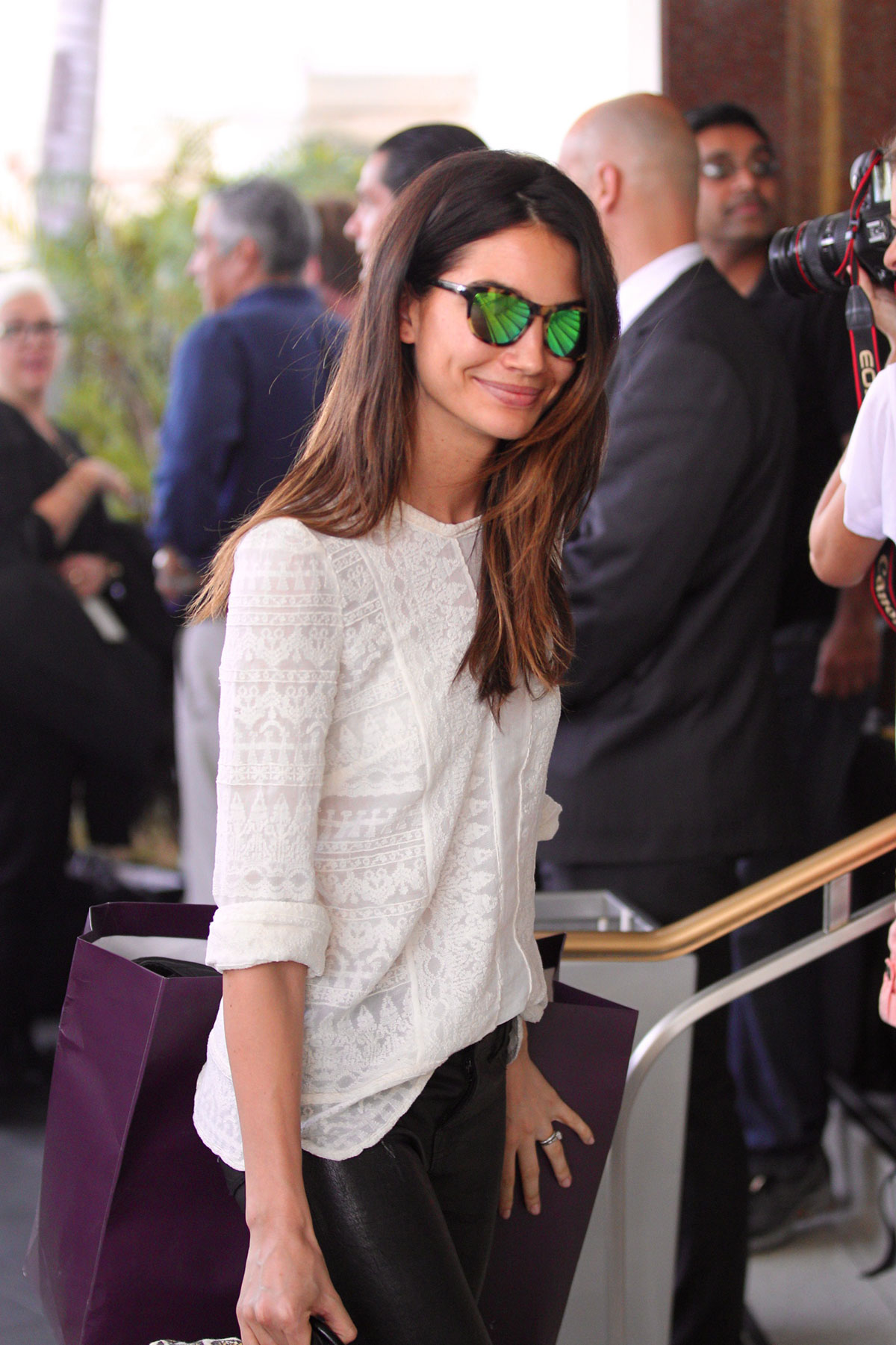 Lily Aldridge arrives in Miami on a flight from NY