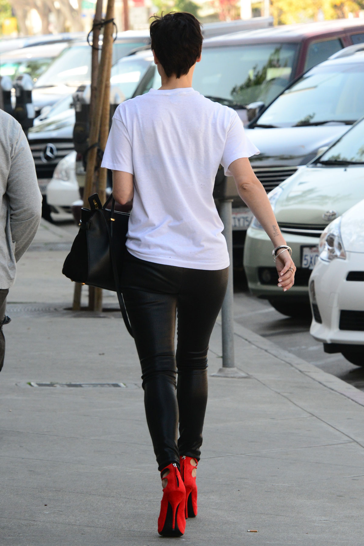 Jaimie Alexander arriving at a gym