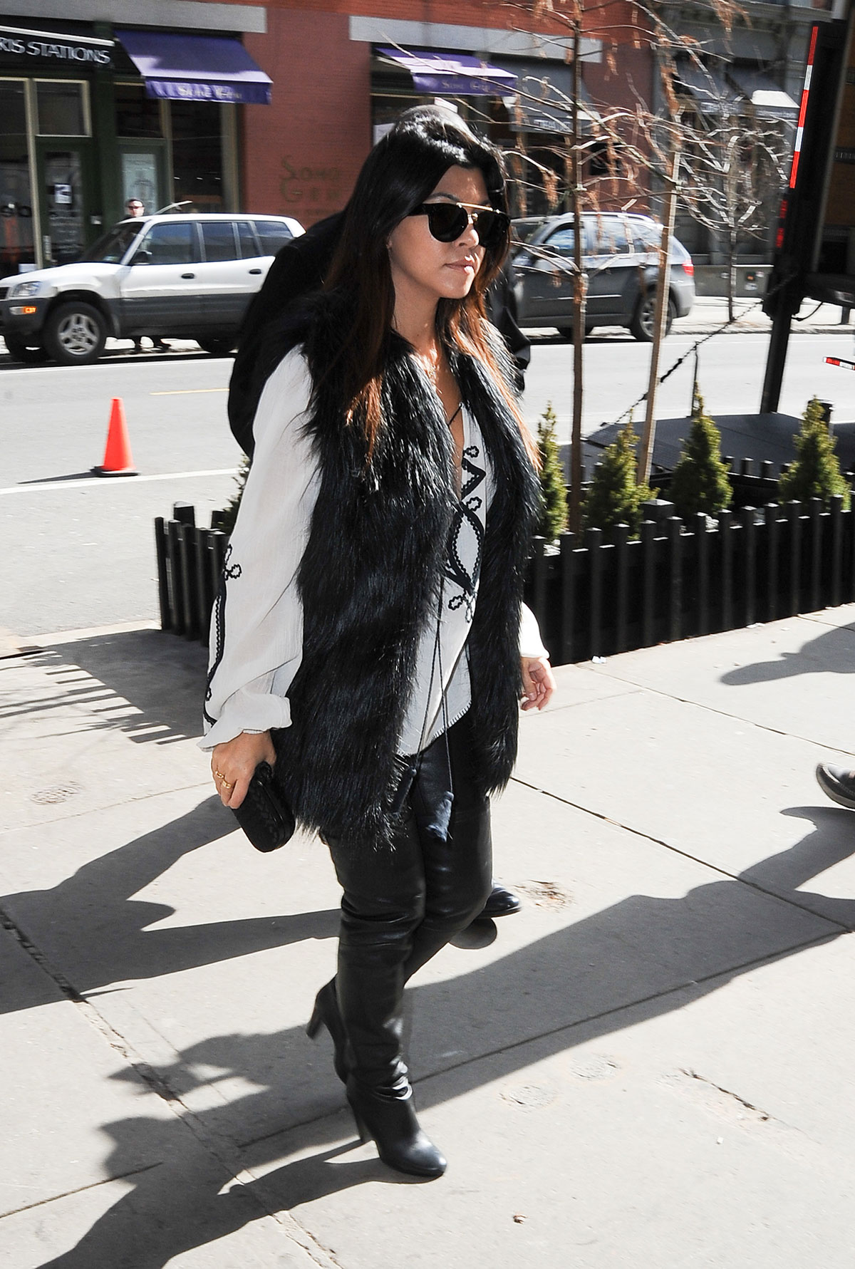 Kourtney Kardashian at Cipriani restaurant