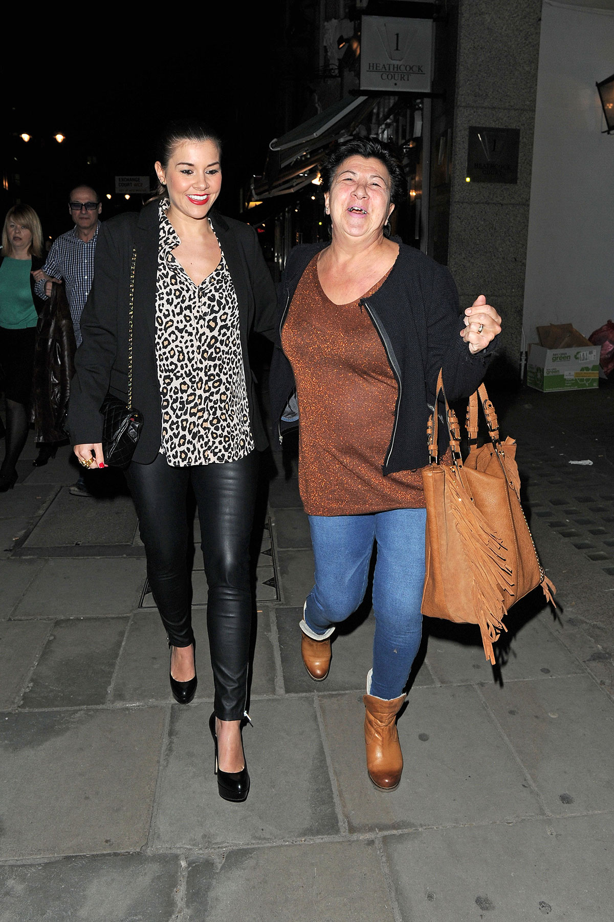 Imogen Thomas goes to see The Bodyguard Musical