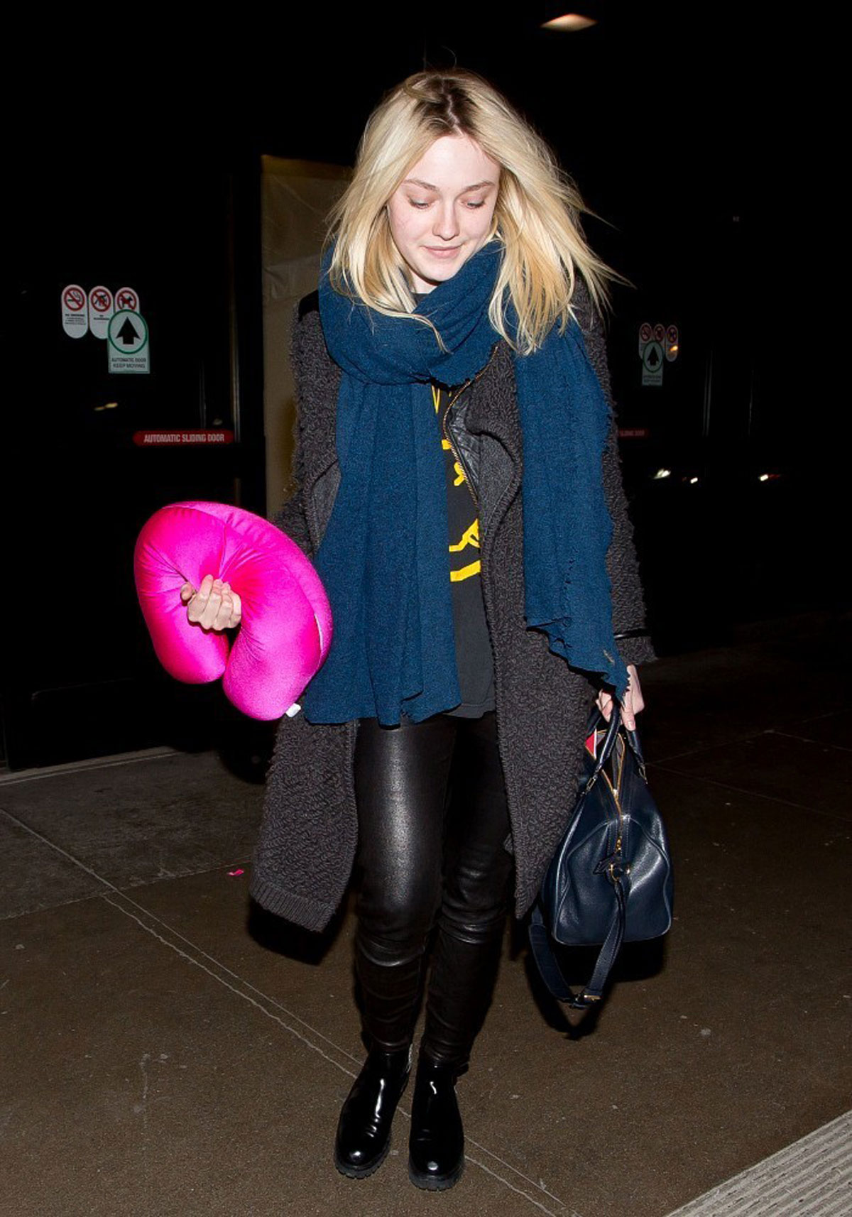 Dakota Fanning at LAX