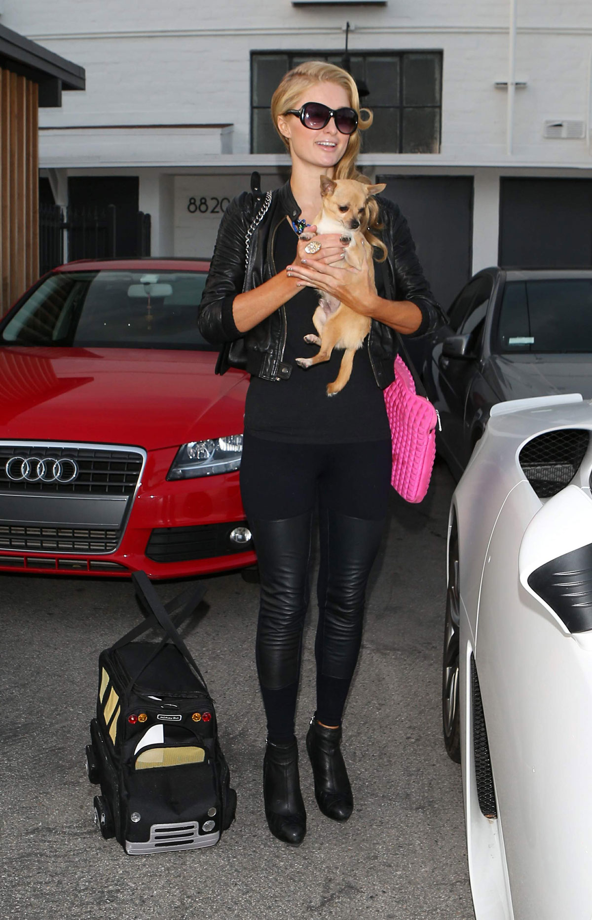 Paris Hilton leaving Meche hair salon