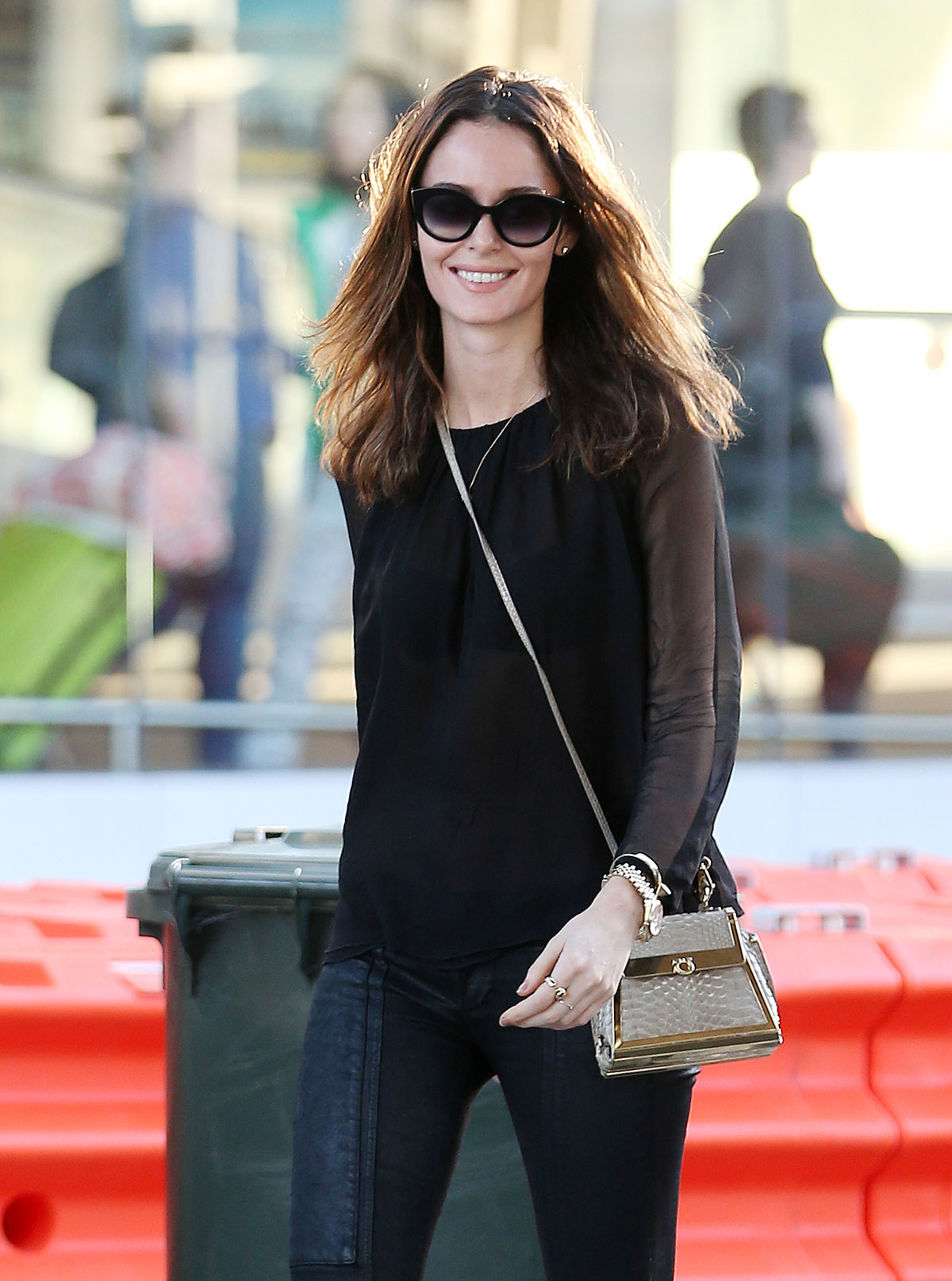 Nicole Trunfio arriving into Sydney Airport