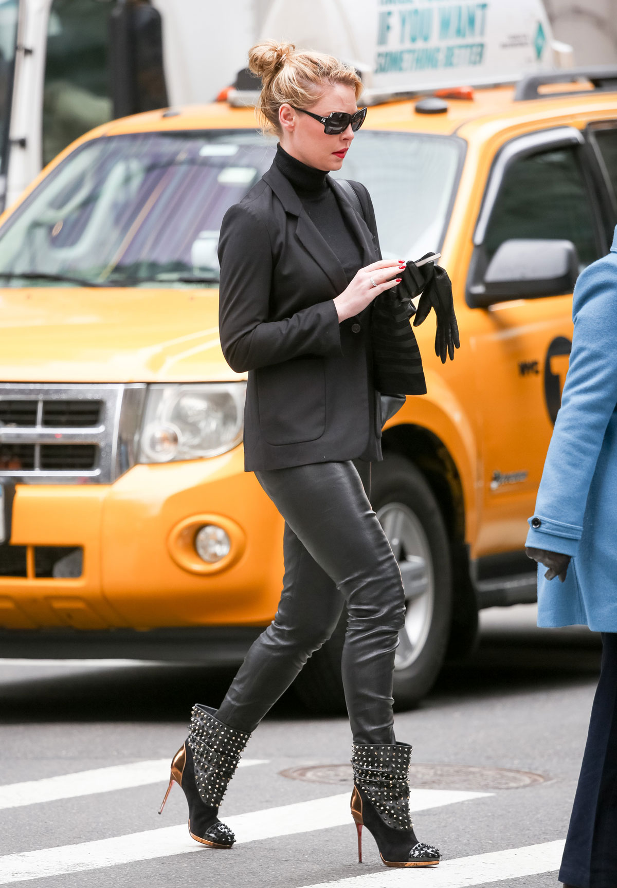 Katherine Heigl seen taking a walk in NYC