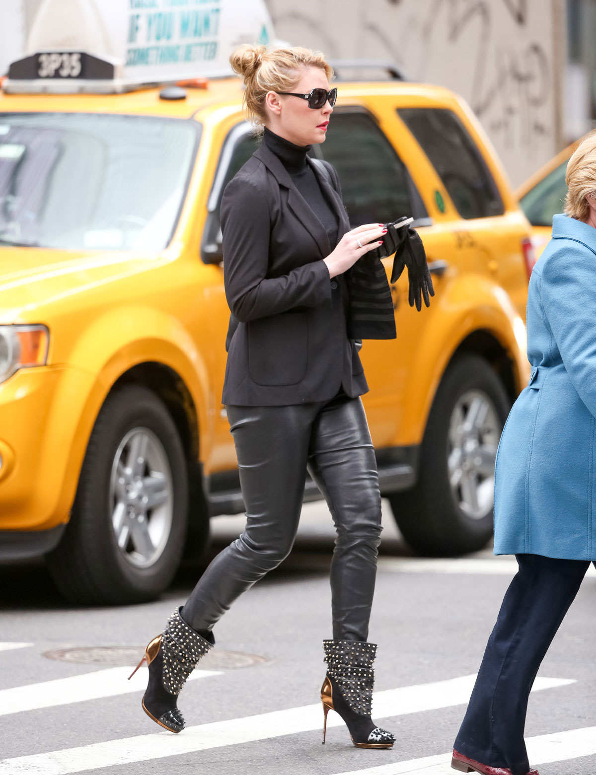 Katherine Heigl seen taking a walk in NYC