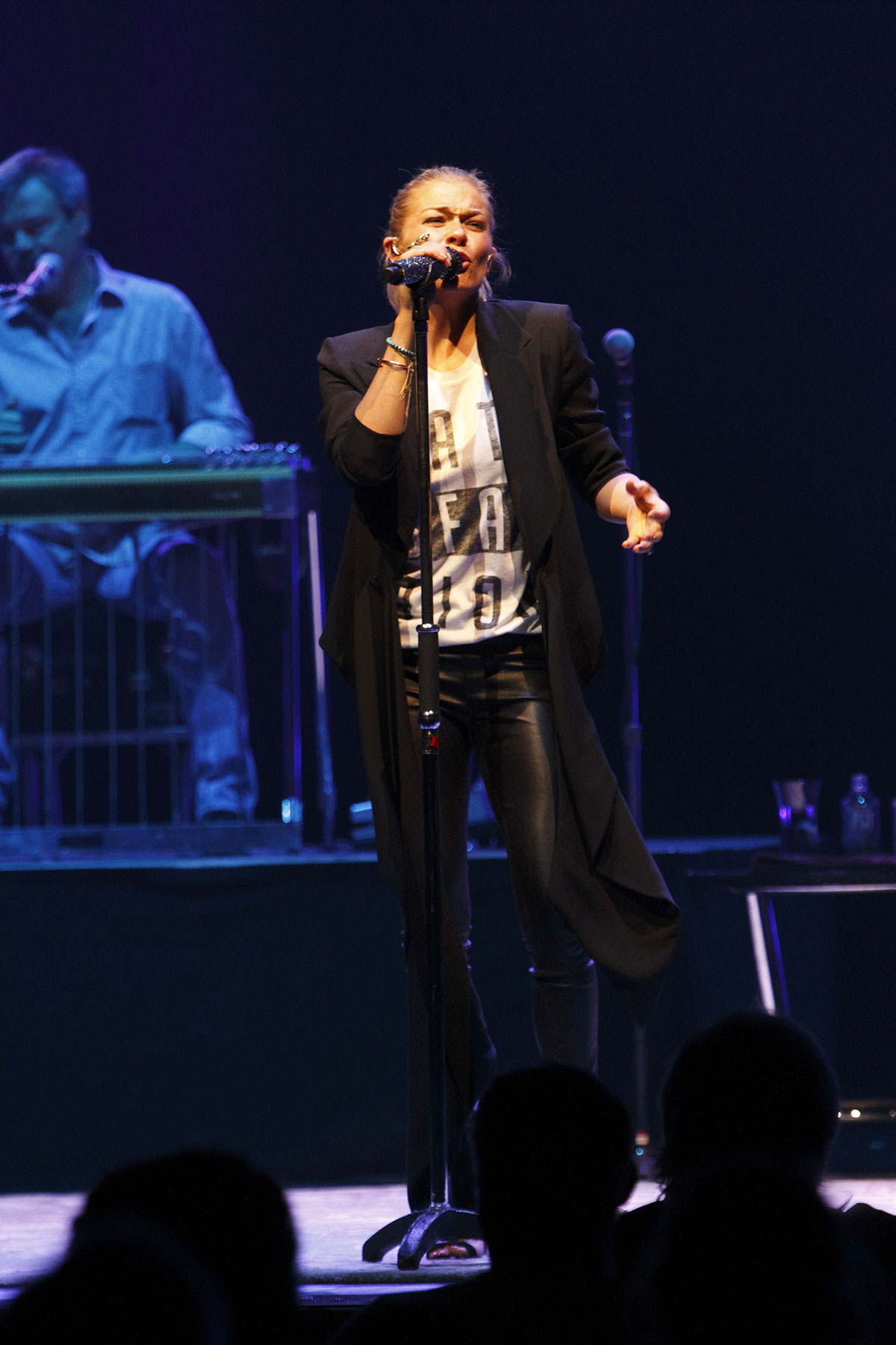 LeAnn Rimes performs at the Moody Theater