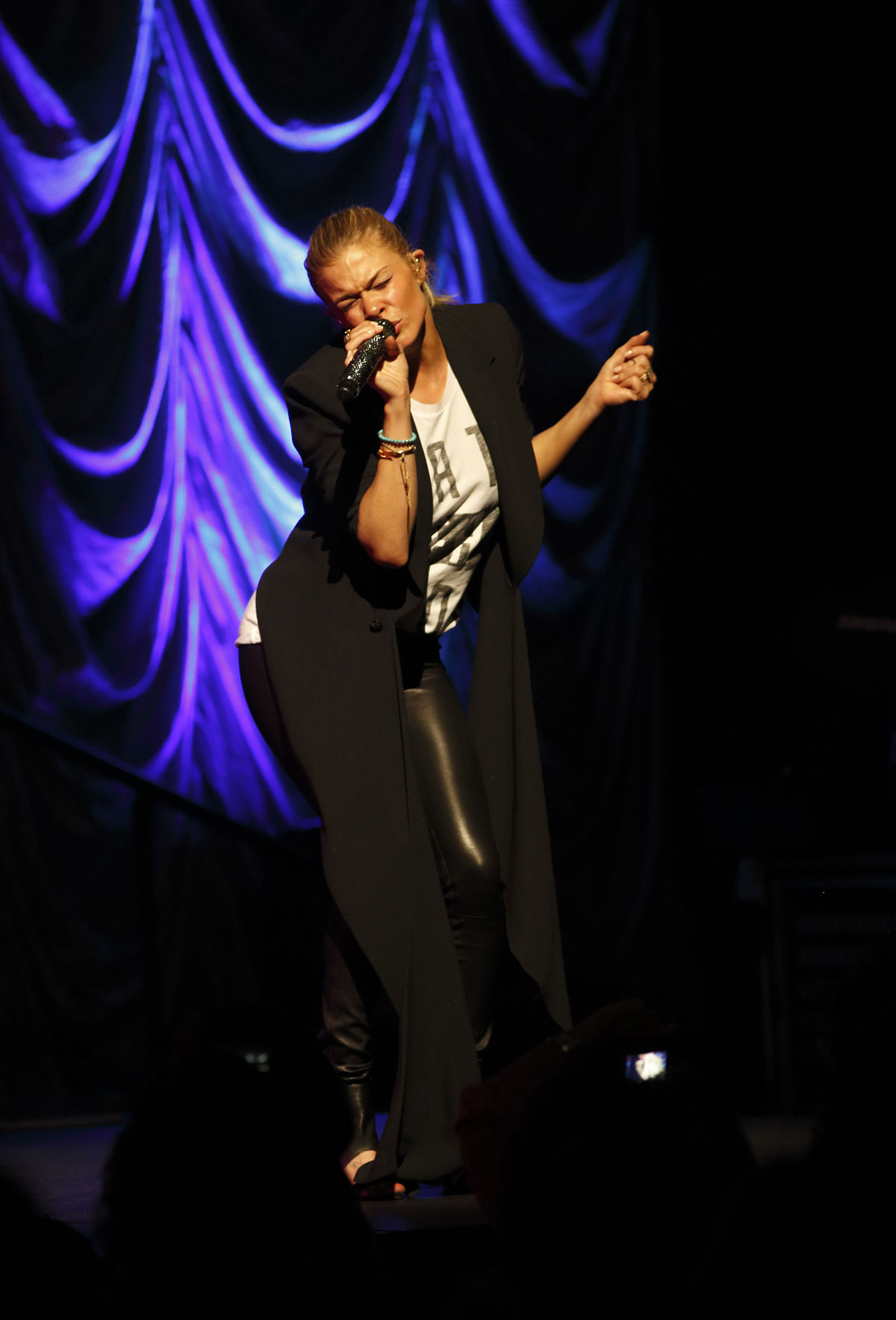 LeAnn Rimes performs at the Moody Theater