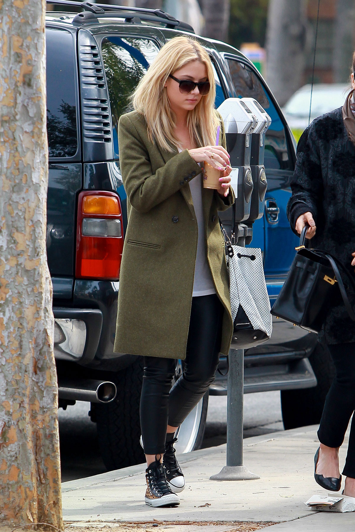 Ashley Benson grabs lunch with a friend