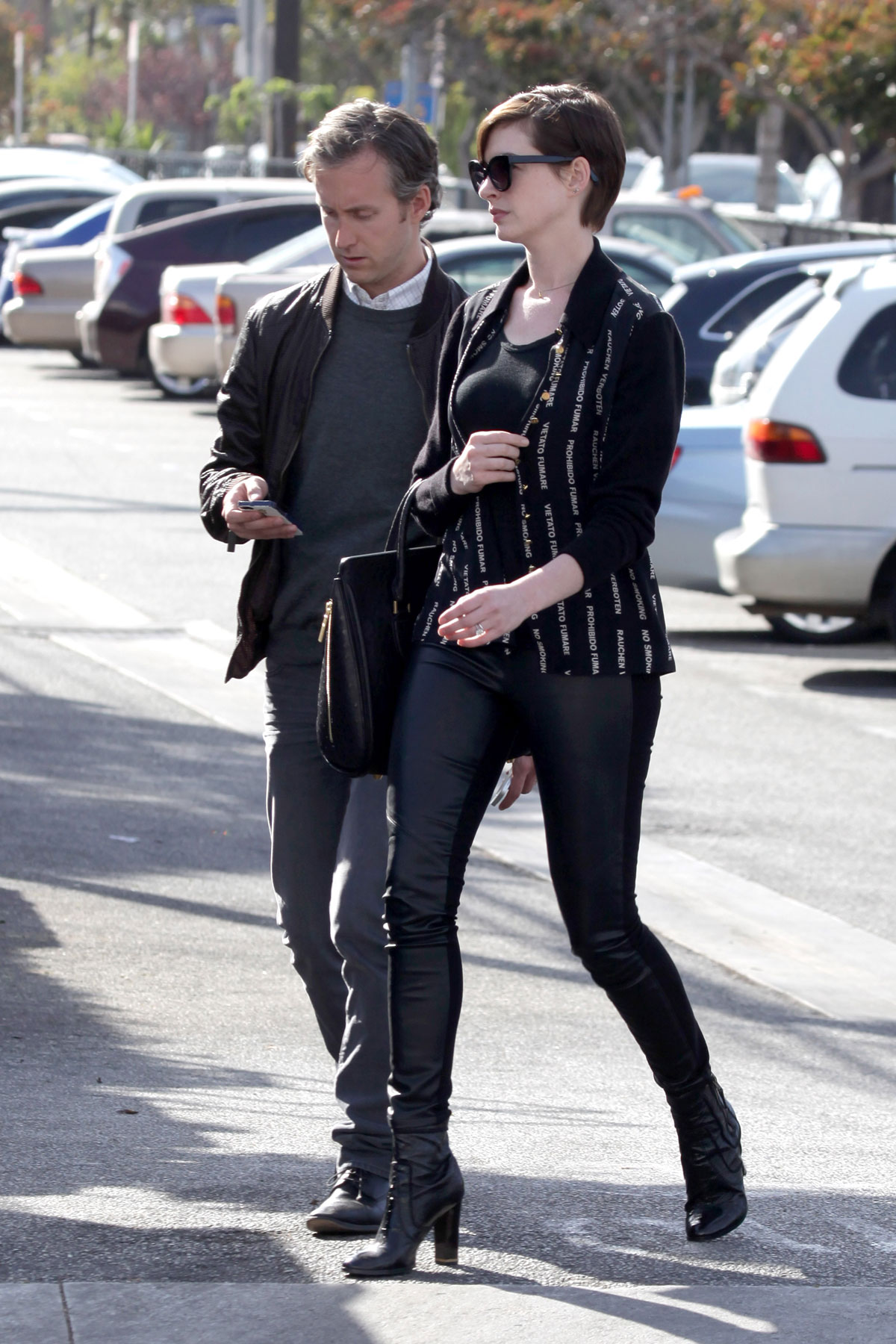 Anne Hathaway at Gjelina in Venice