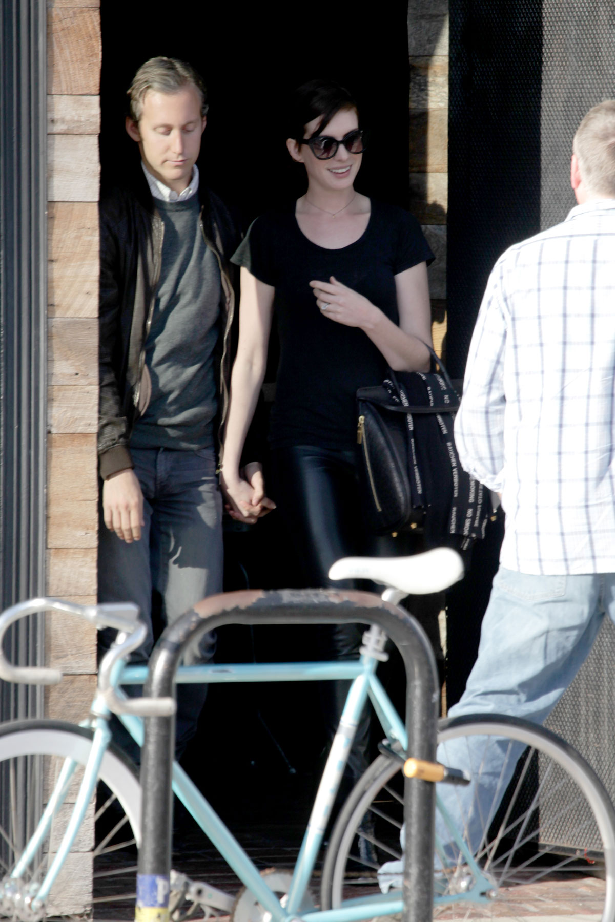 Anne Hathaway at Gjelina in Venice