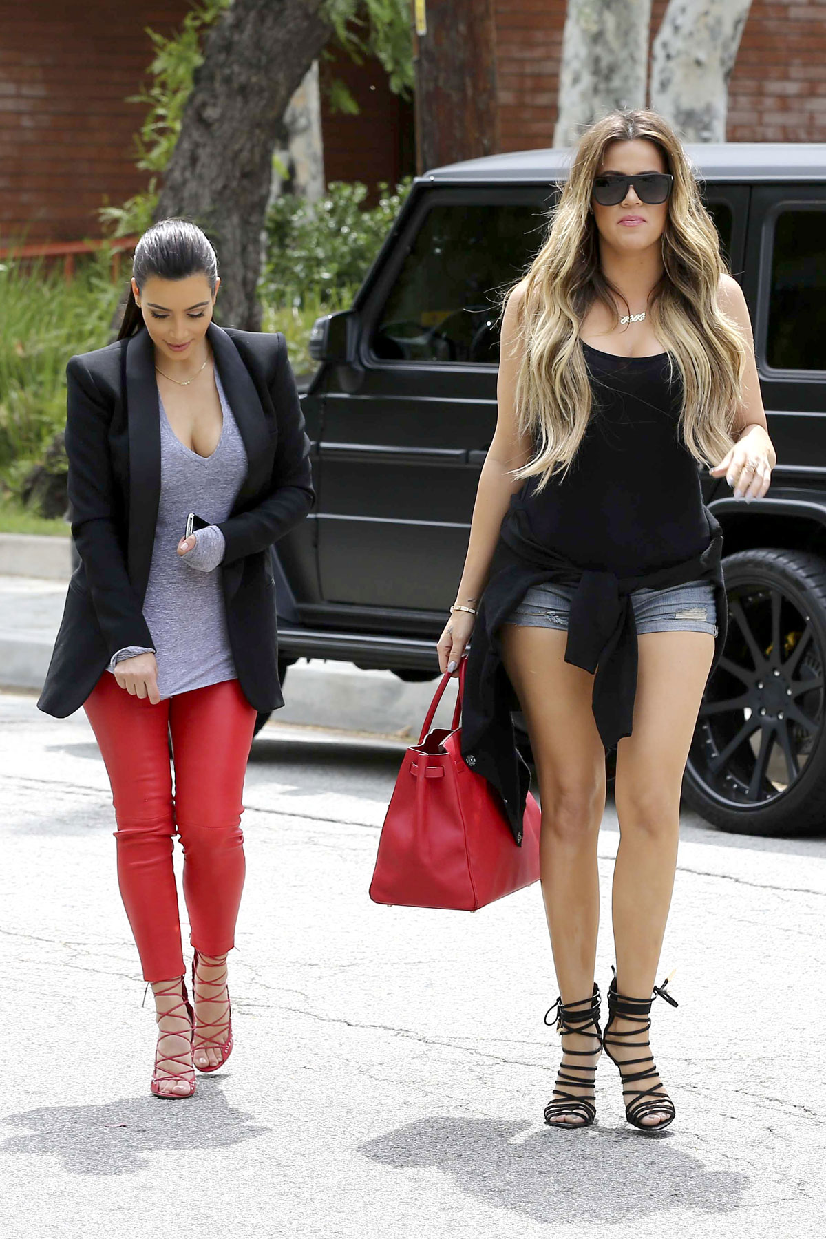 Kim Kardashian leaving The Villa Restaurant