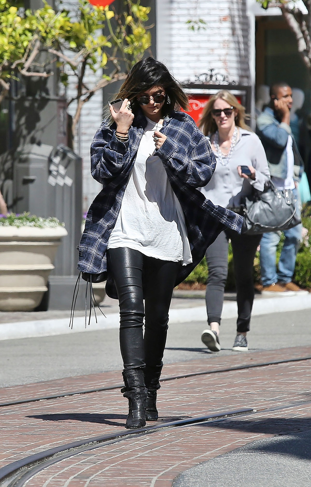 Kylie Jenner shopping at The Grove