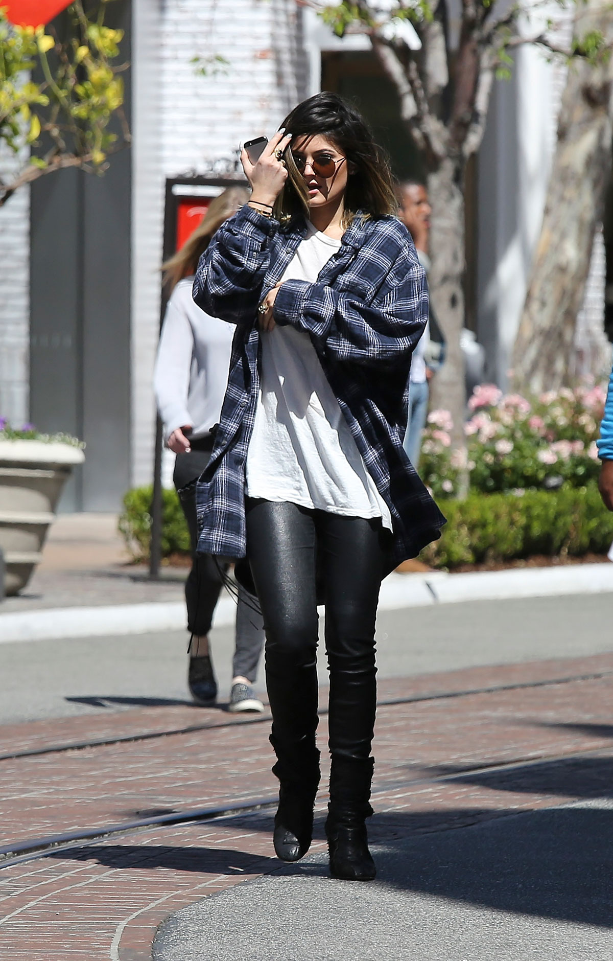 Kylie Jenner shopping at The Grove