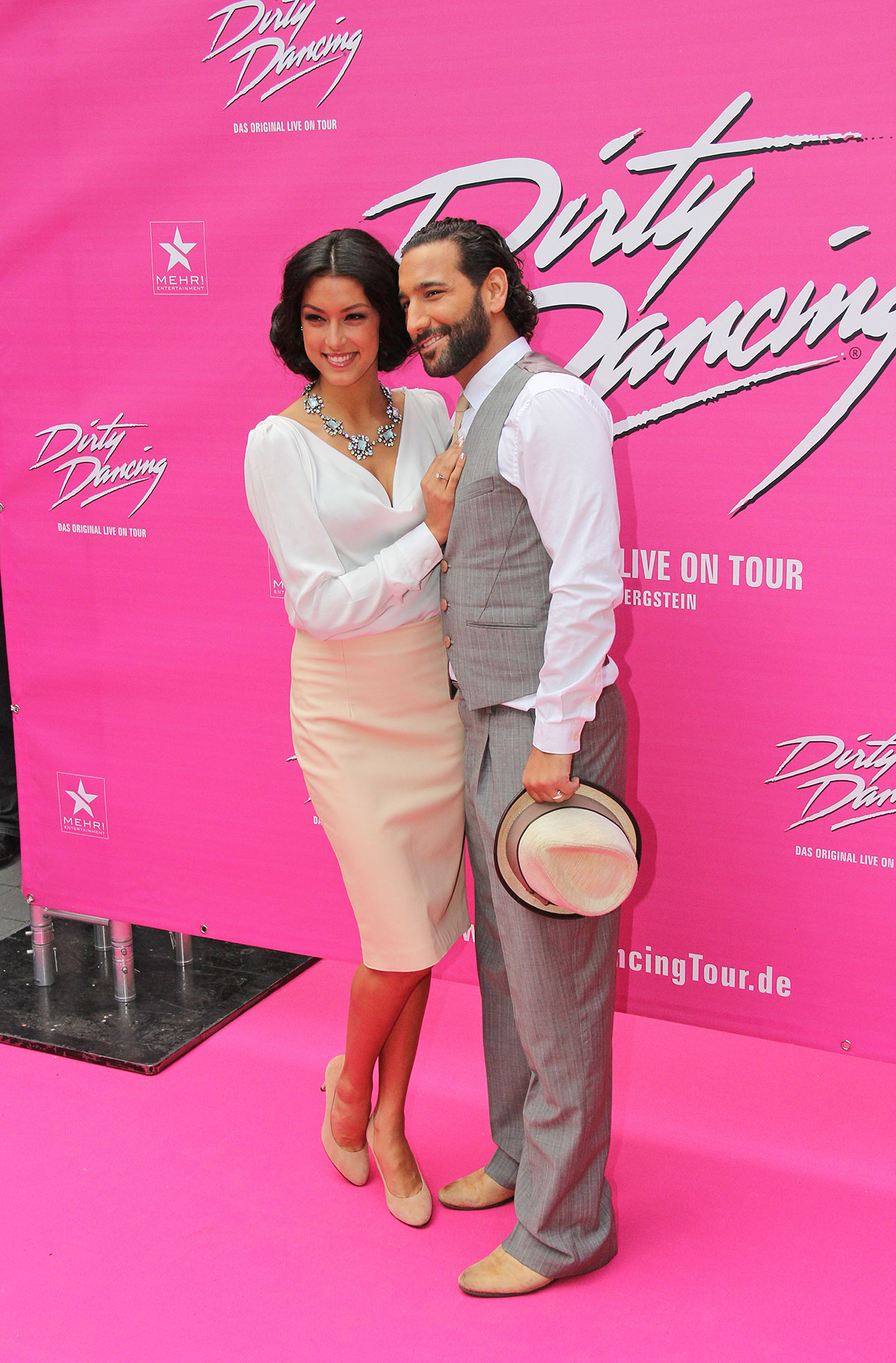 Rebecca Mir attends Dirty Dancing Das Orginal premiere live