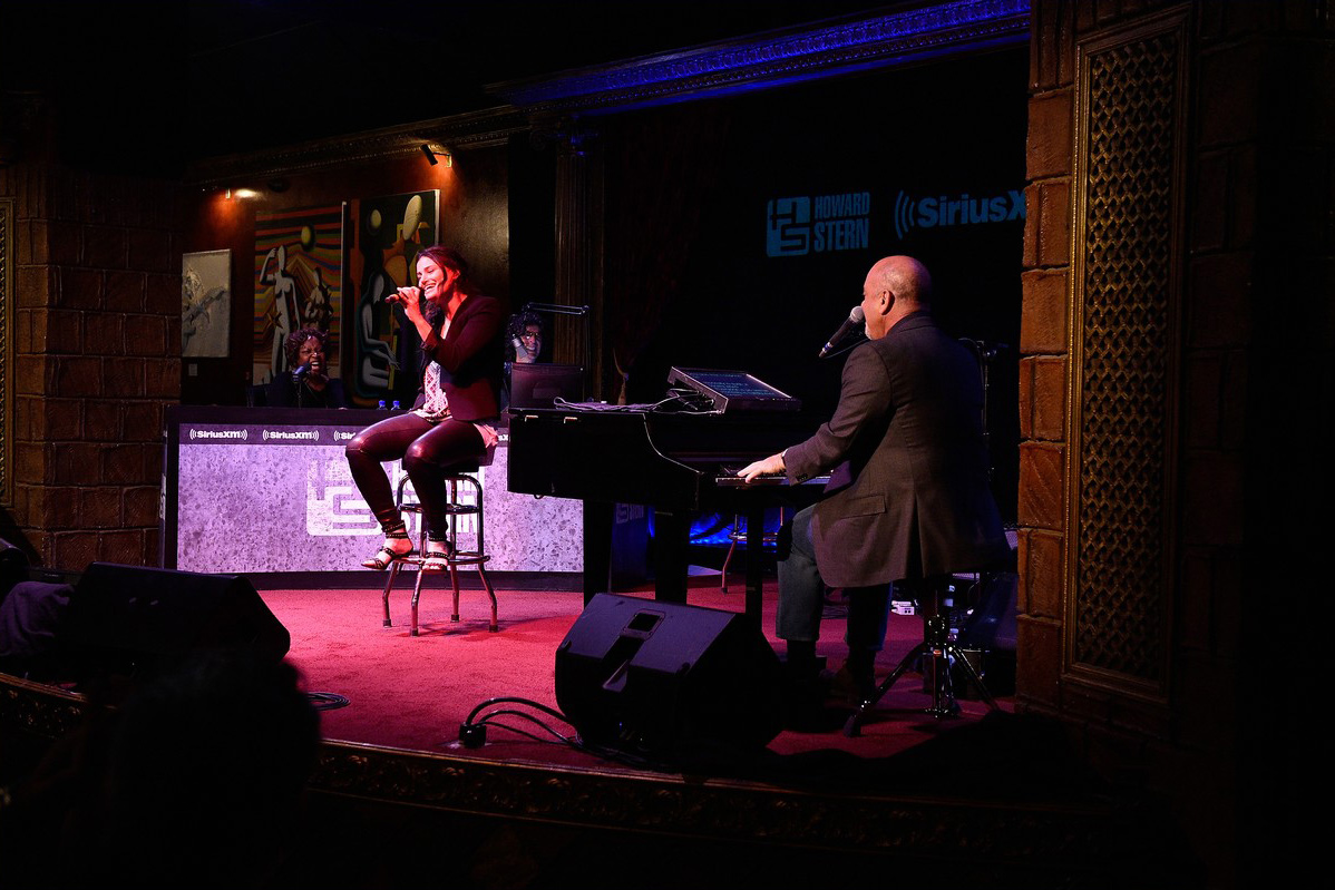 Idina Menzel performs on stage during SiriusXM’s Town Hall