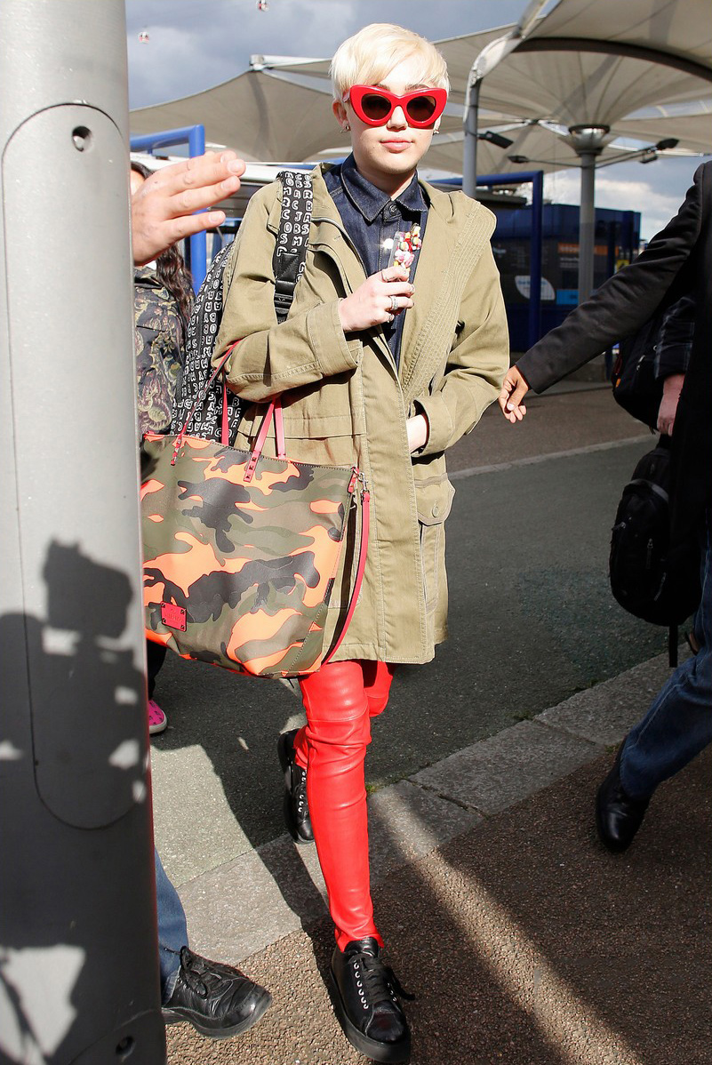 Miley Cyrus arrives at the O2 Arena ahead of her Bangerz tour concert