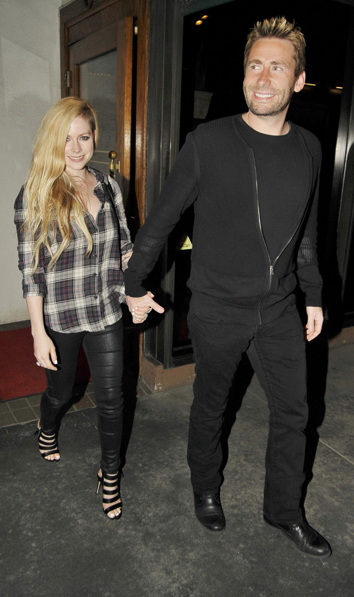 Avril Lavigne leaving Madeo Restaurant