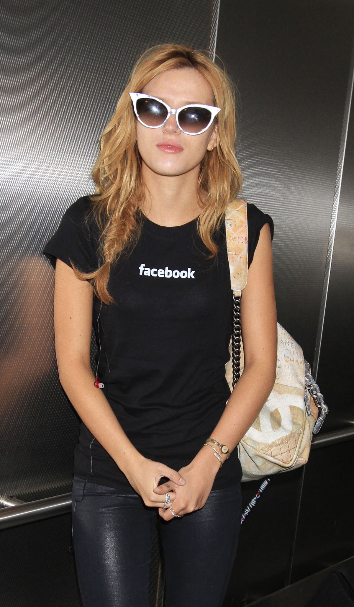 Bella Thorne making her way through LAX Airport