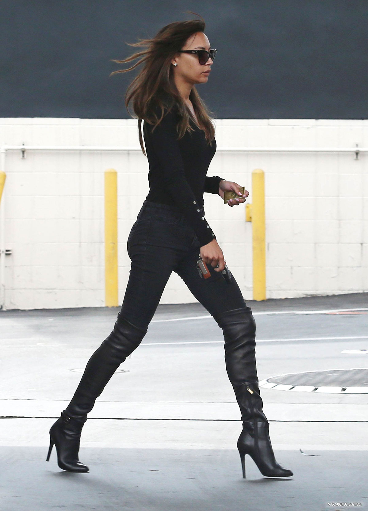 Naya Rivera heads out of Blushington after an appointment