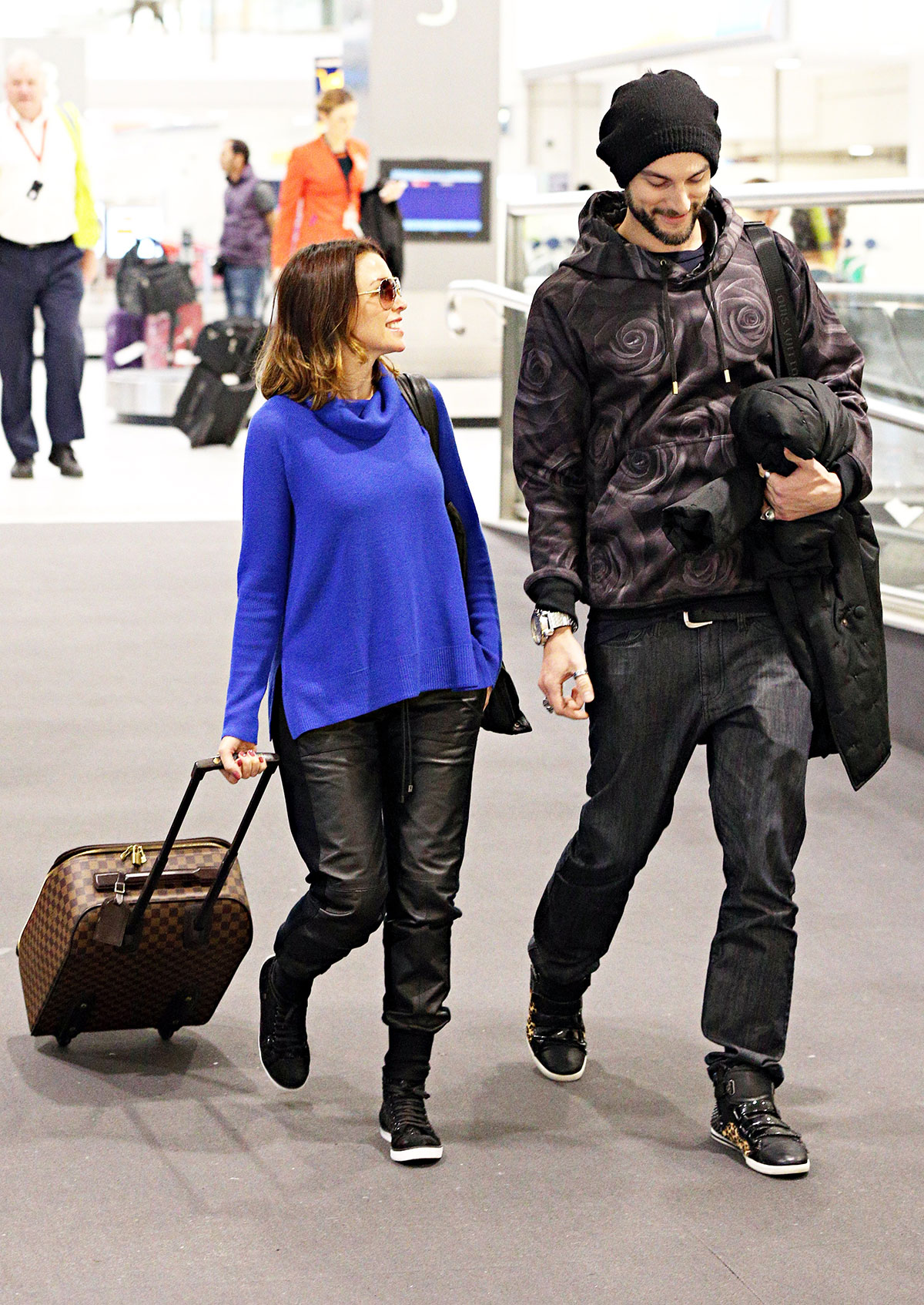 Dannii Minogue at Sydney airport