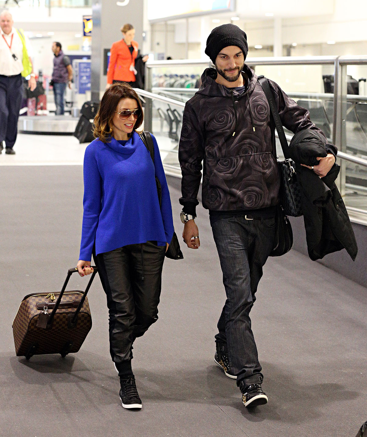 Dannii Minogue at Sydney airport