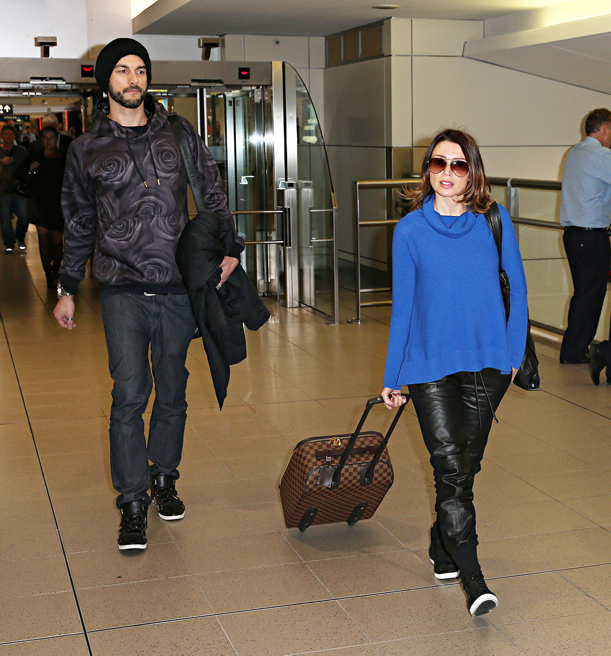 Dannii Minogue at Sydney airport