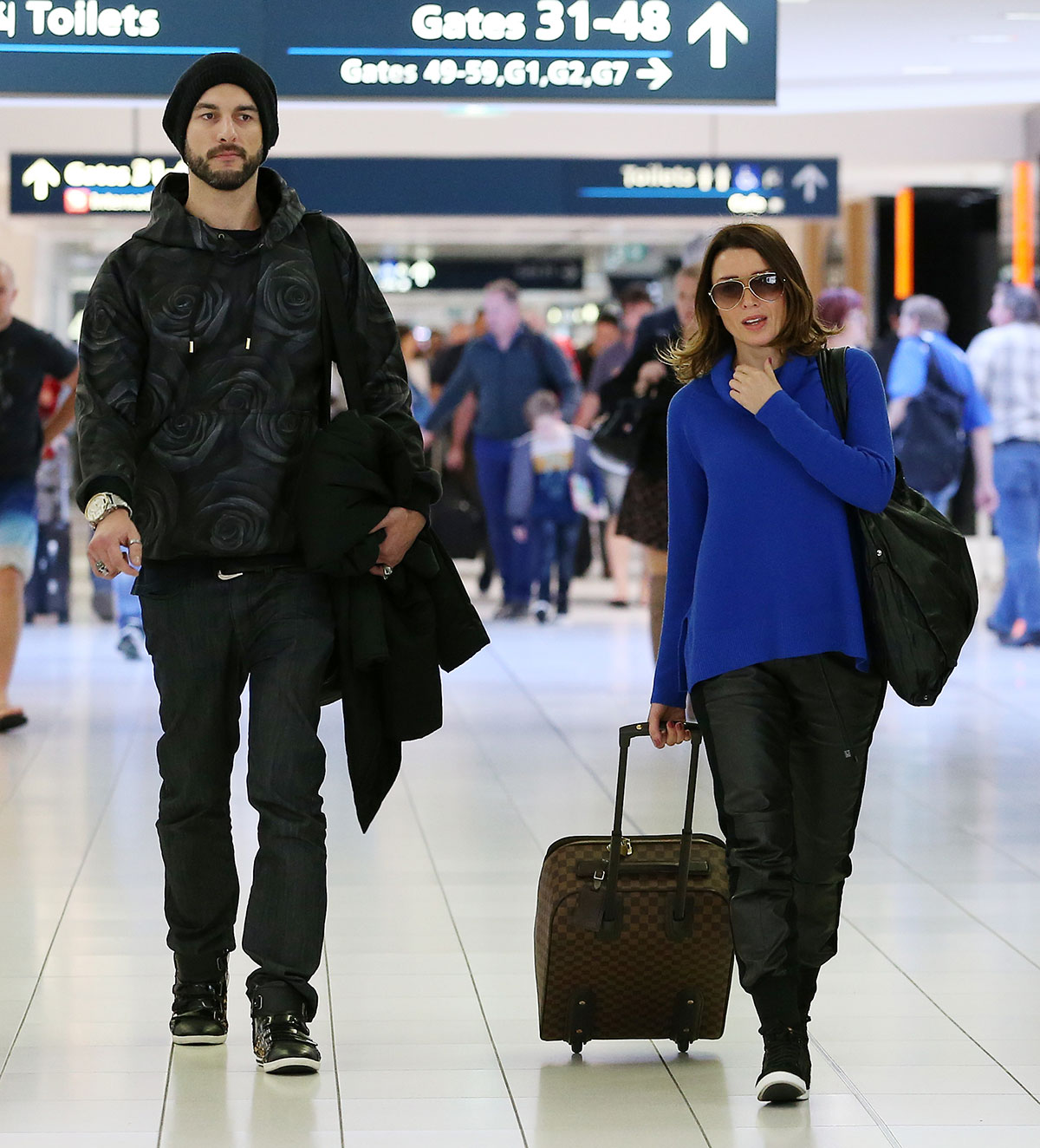 Dannii Minogue at Sydney airport