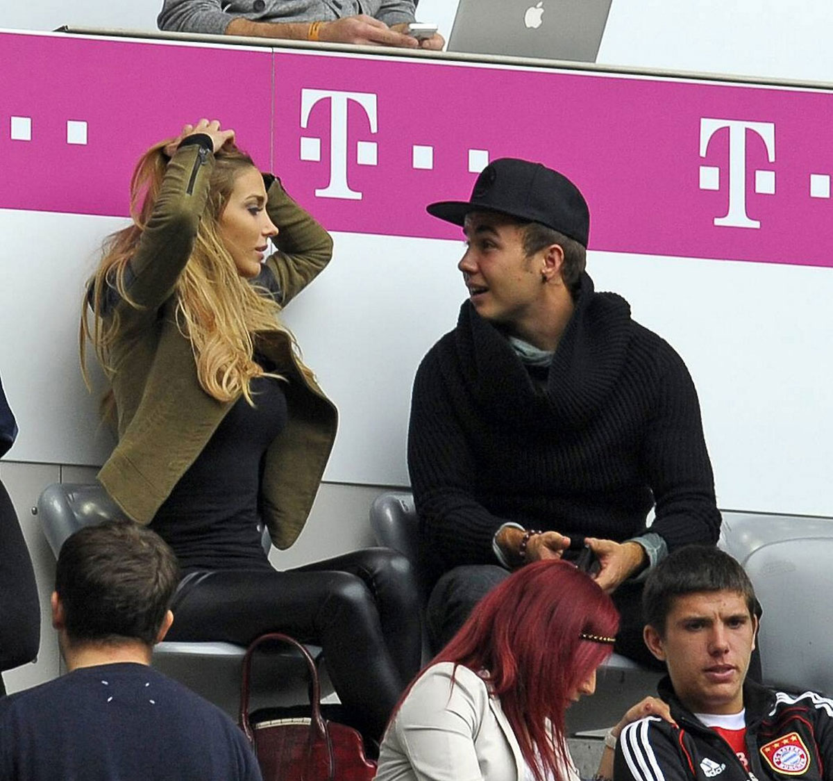 Ann-Kathrin Brommel at Bayern Munich vs Hannover