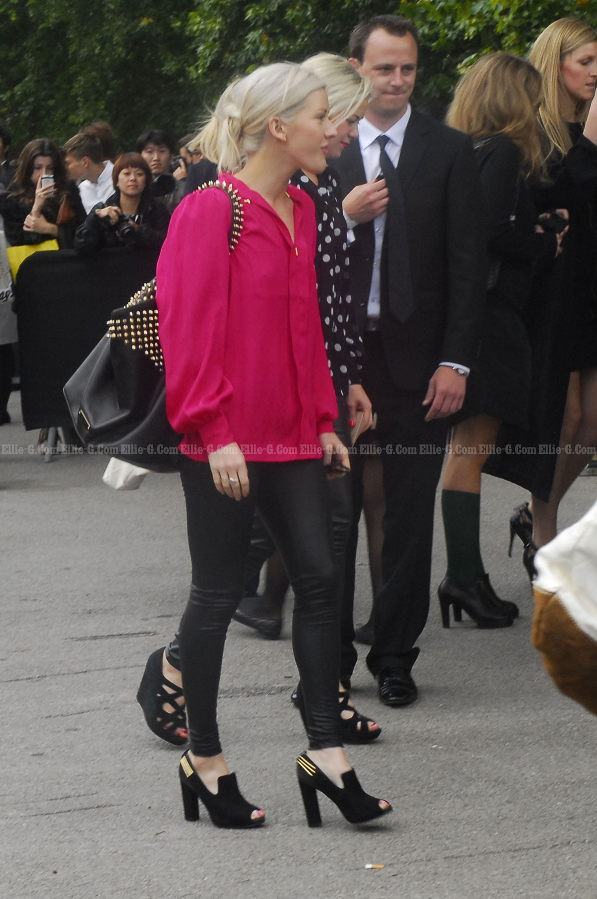 Ellie Goulding arriving at the Burberry London Fashion Show