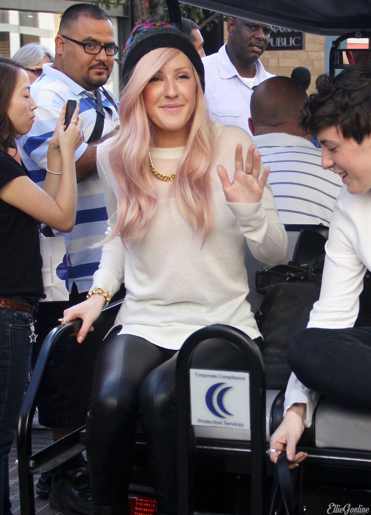 Ellie Goulding on the Set Of Extra In LA