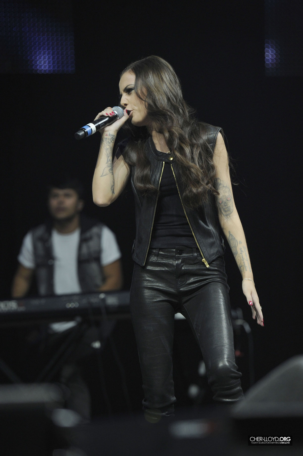 Cher Lloyd performs at Key 103 Live