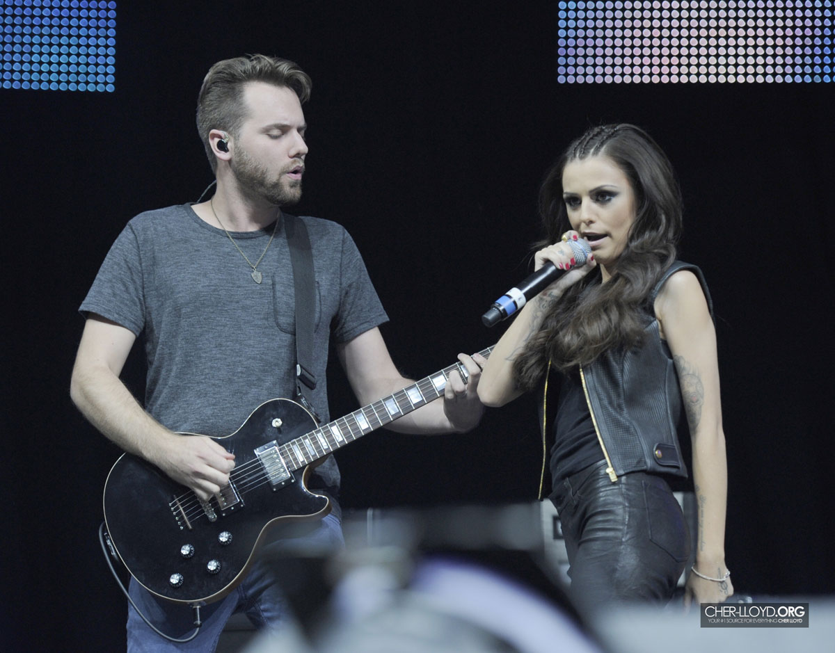 Cher Lloyd performs at Key 103 Live