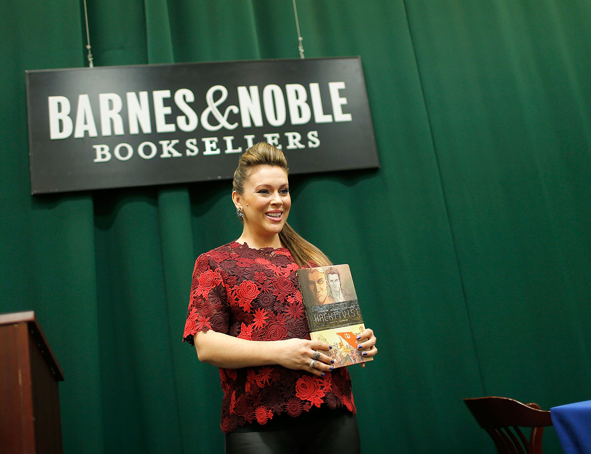 Alyssa Milano at Hacktivist book signing