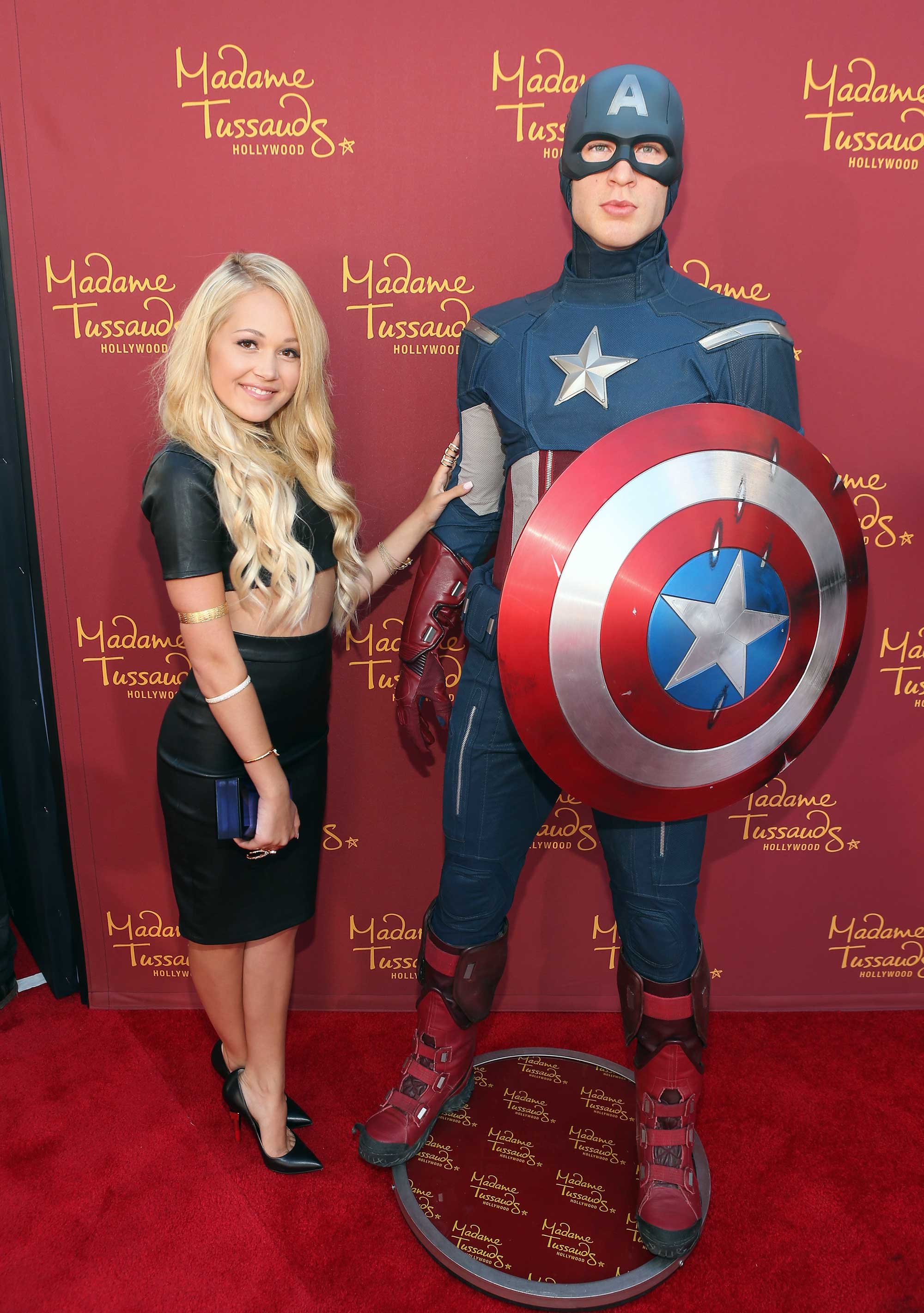 Kelli Berglund attends the premiere of Marvel’s Guardians Of The Galaxy