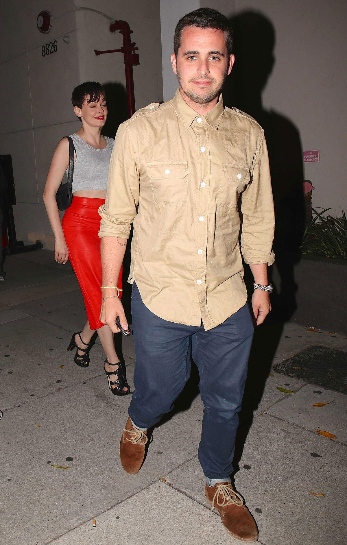 Rose Mcgowan leaves Craigs restaurant after having a dinner