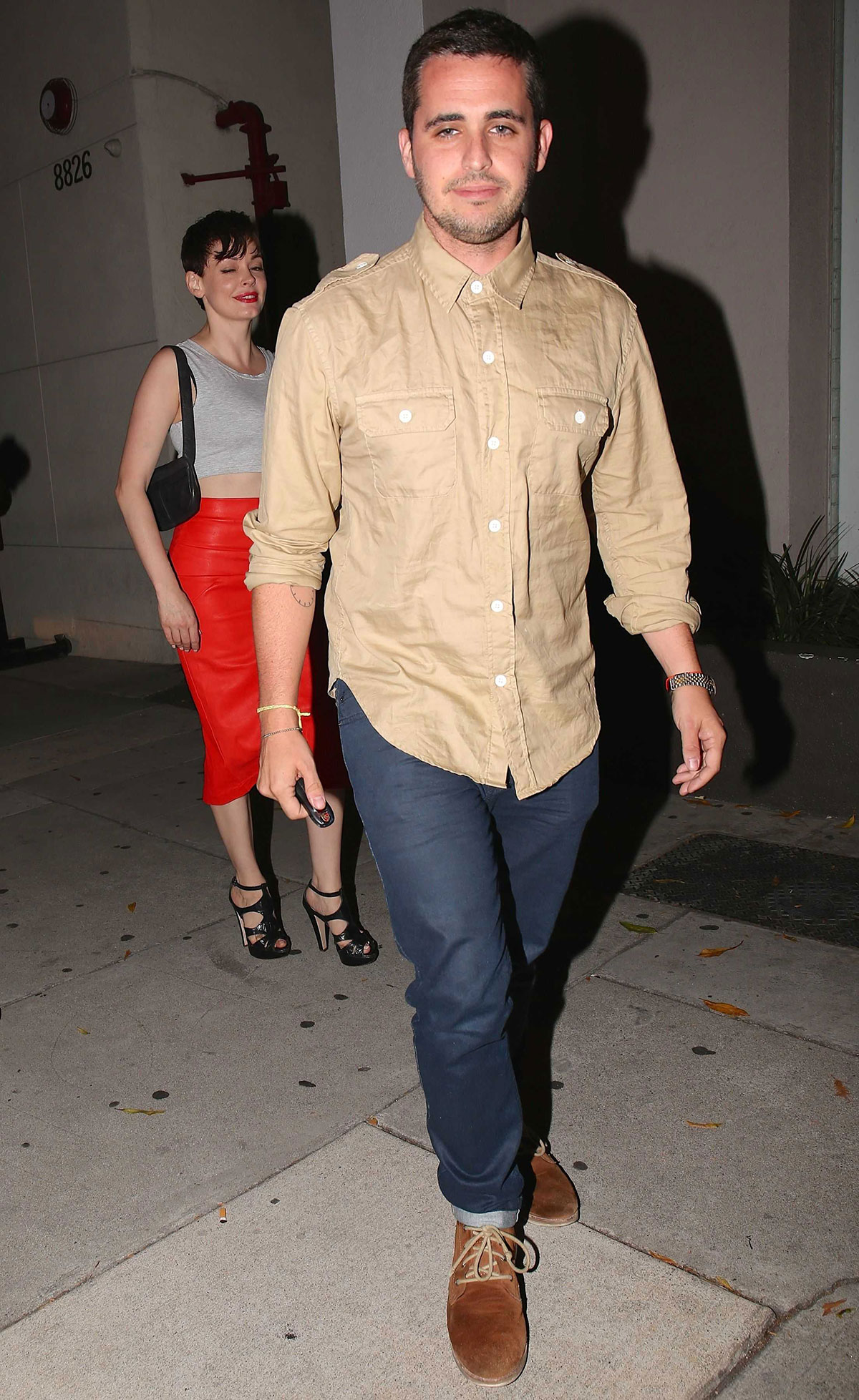 Rose Mcgowan leaves Craigs restaurant after having a dinner