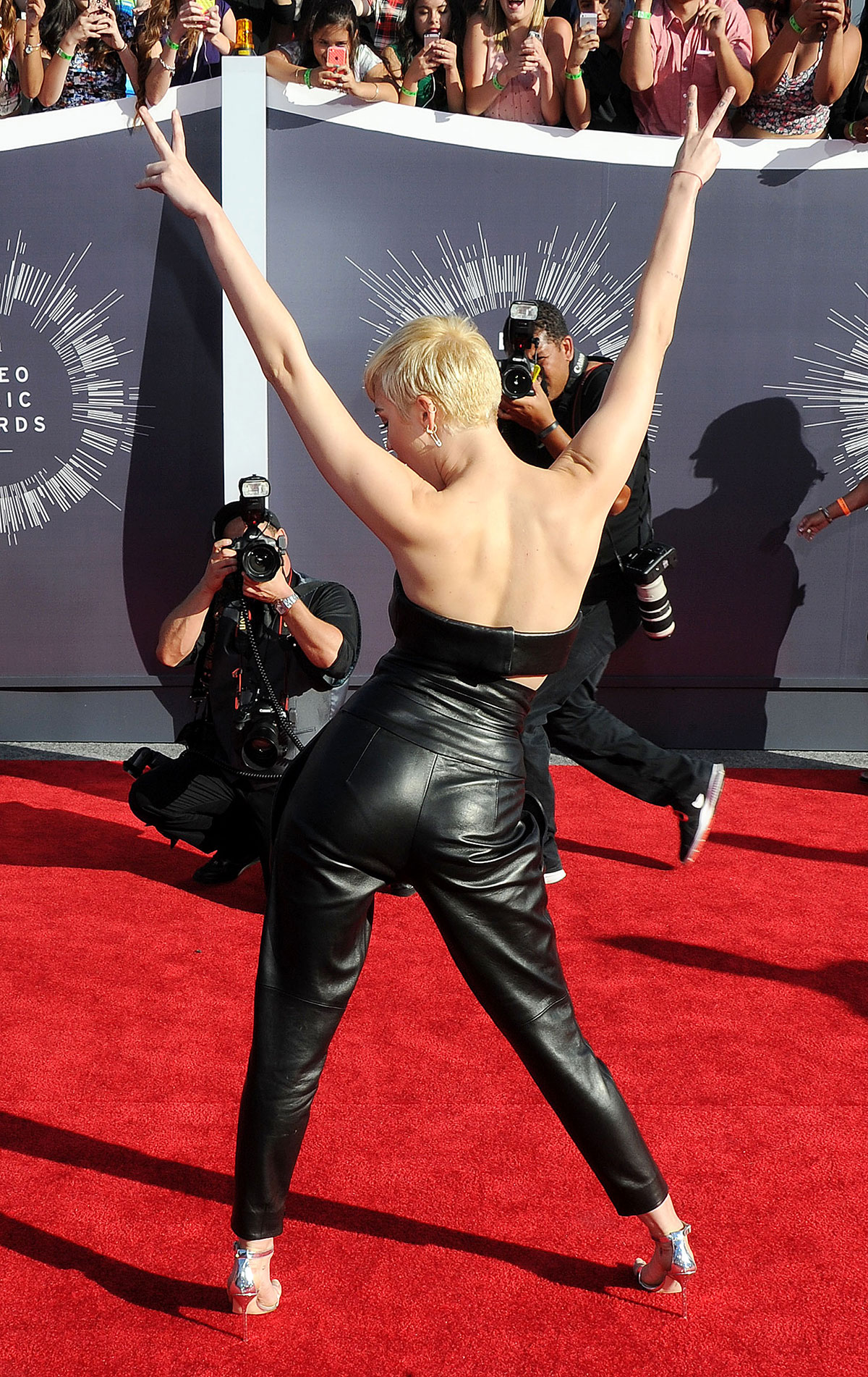 Miley Cyrus attends 2014 MTV Video Music Awards