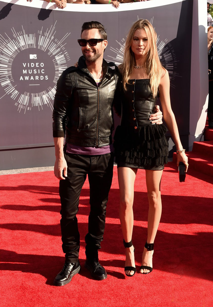 Behati Prinsloo at the MTV Video Music Awards