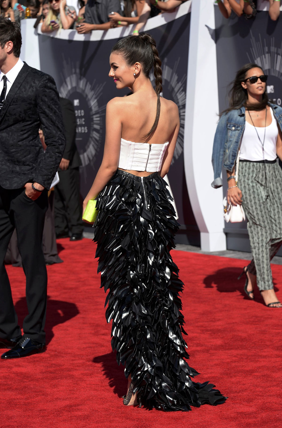 Victoria Justice attends 2014 MTV Video Music Awards