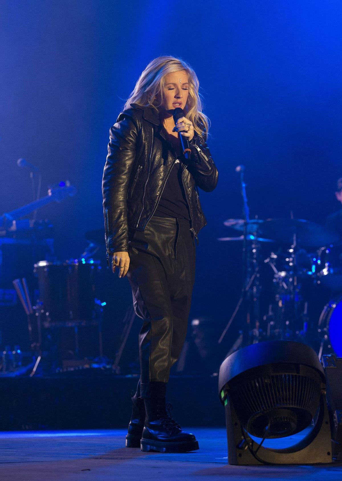 Ellie Goulding performs at Sundown Festival