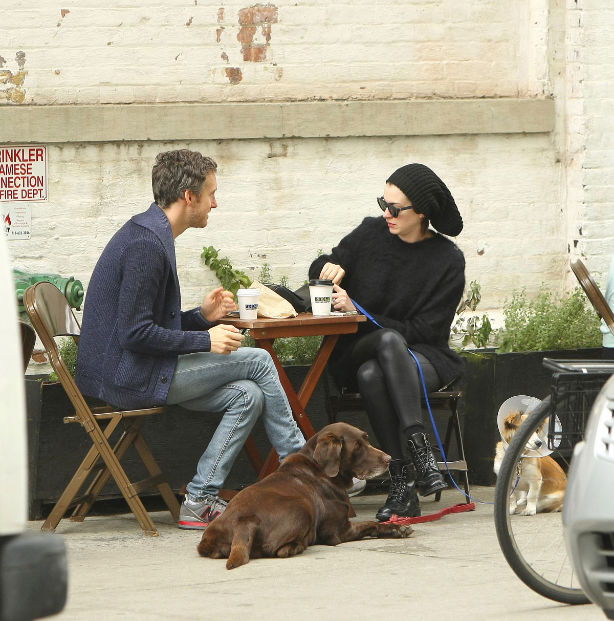 Anne Hathaway out in NYC