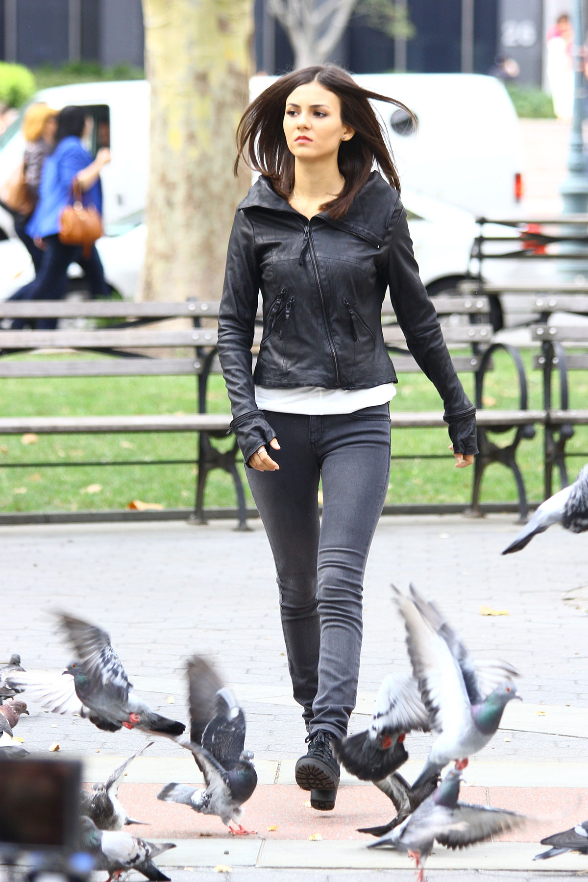 Victoria Justice on the Set of Eye Candy