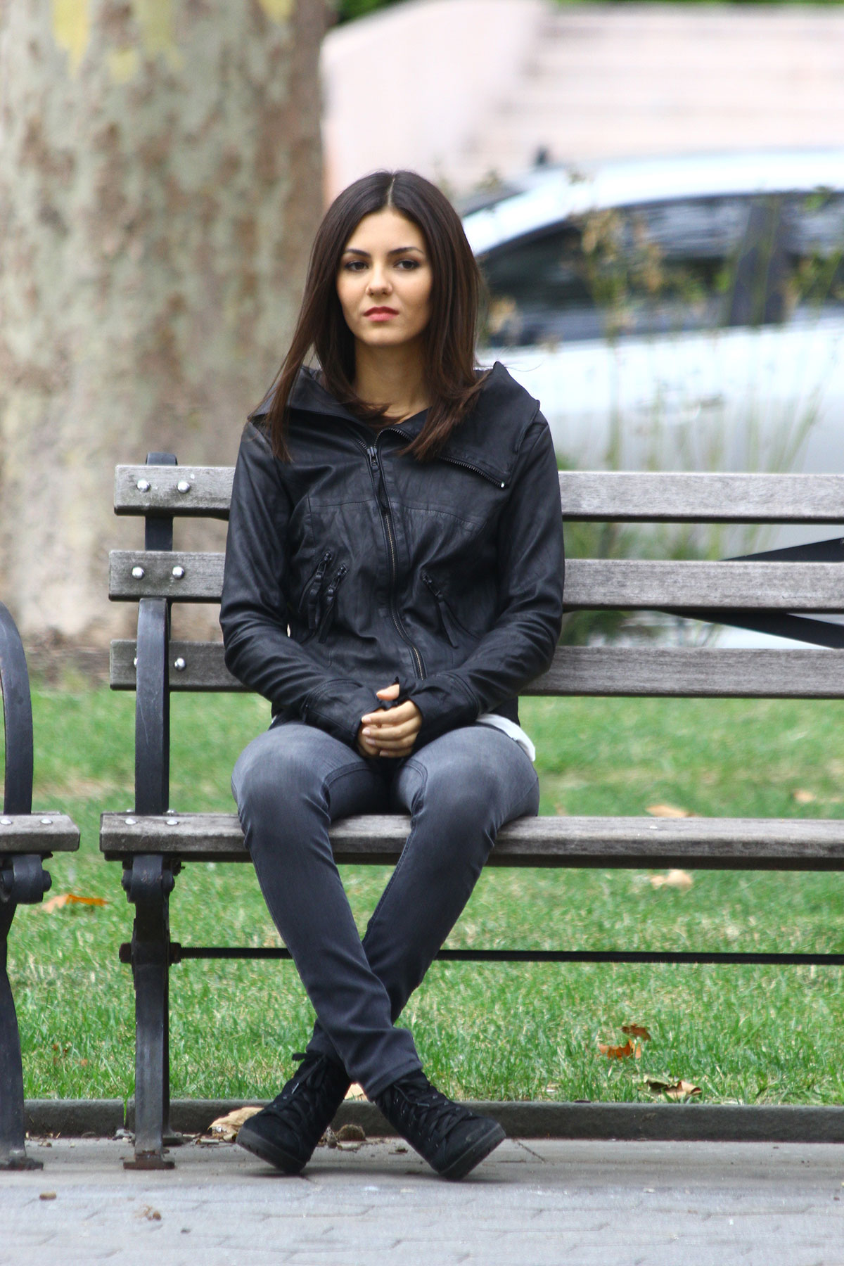 Victoria Justice on the Set of Eye Candy