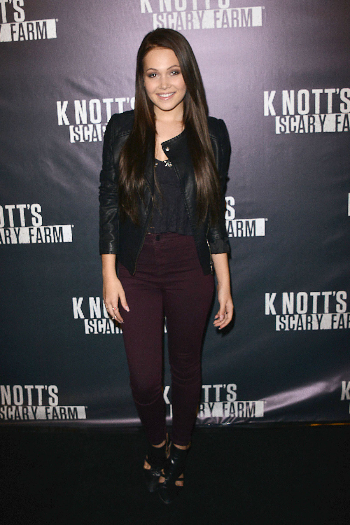 Kelli Berglund attends Knotts Scary Farm Opening