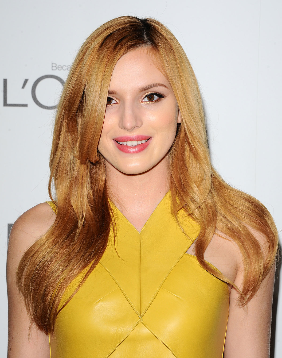 Bella Thorne attends 21st Annual ELLE Women In Hollywood Awards