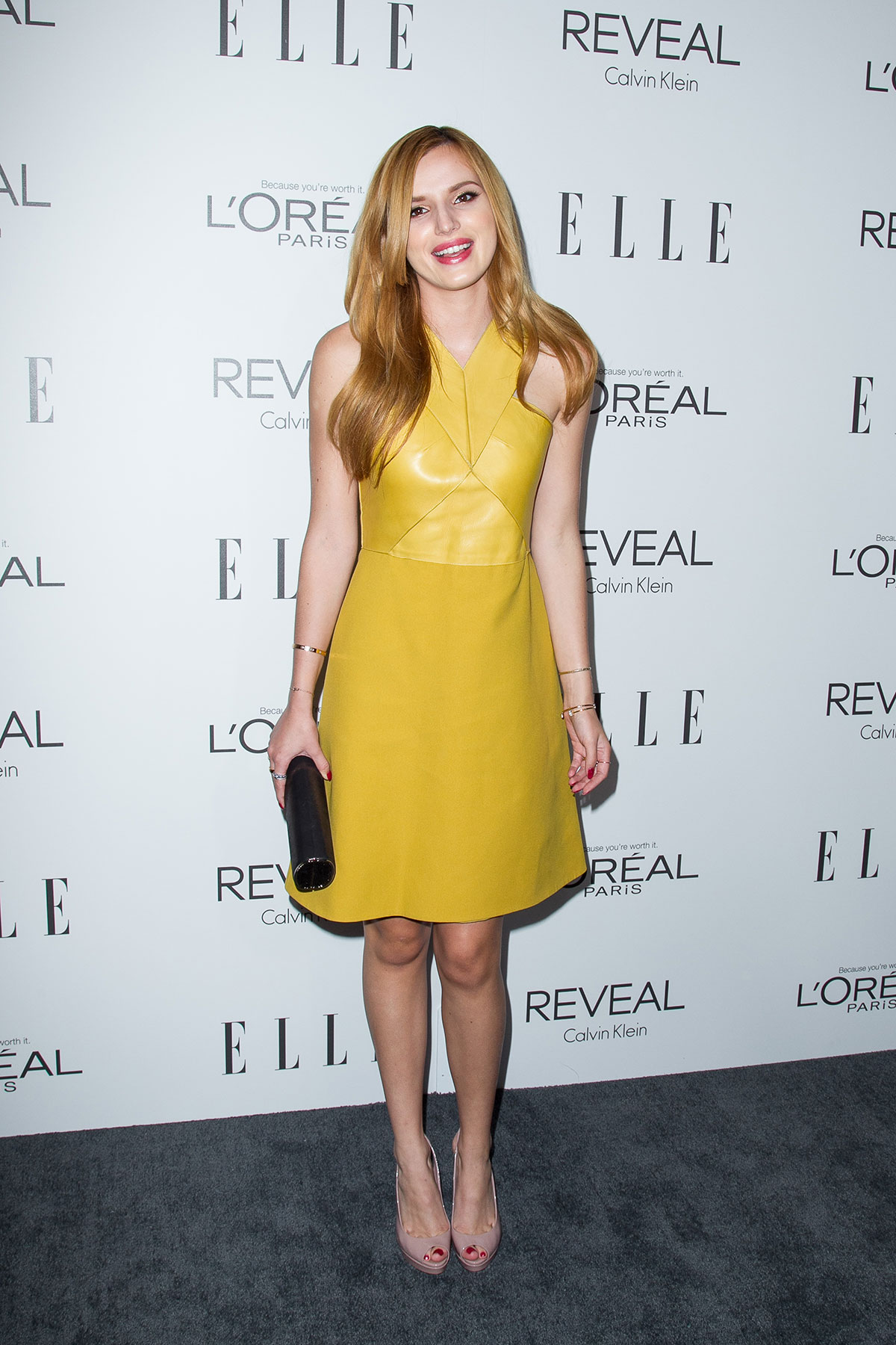 Bella Thorne attends 21st Annual ELLE Women In Hollywood Awards