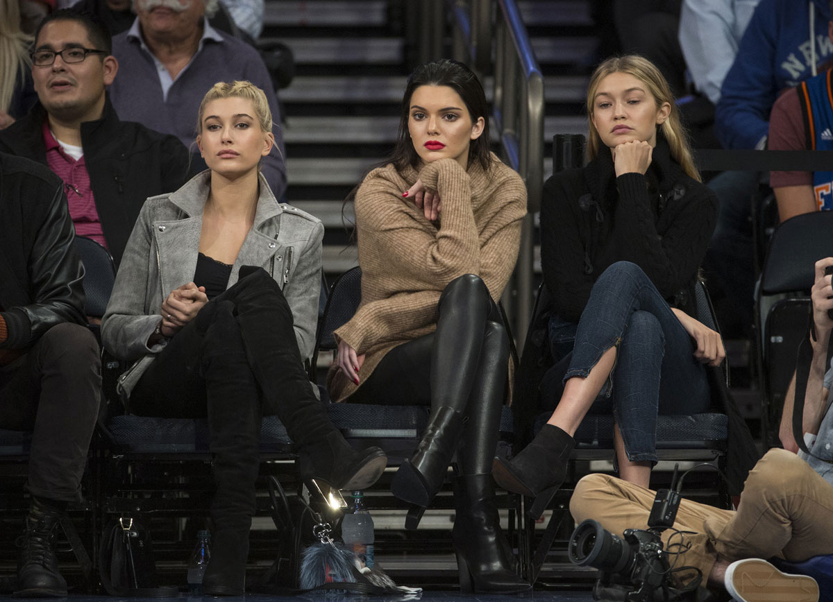 Kendall Jenner at the Knicks vs Wizards basketball game